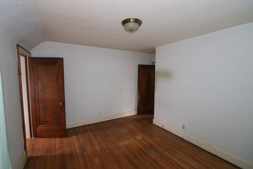 Image for ABSOLUTE AUCTION! 1367 Glenview Road