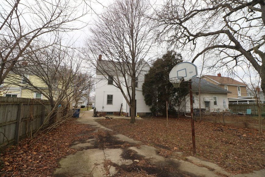 Image for ABSOLUTE AUCTION! 1367 Glenview Road