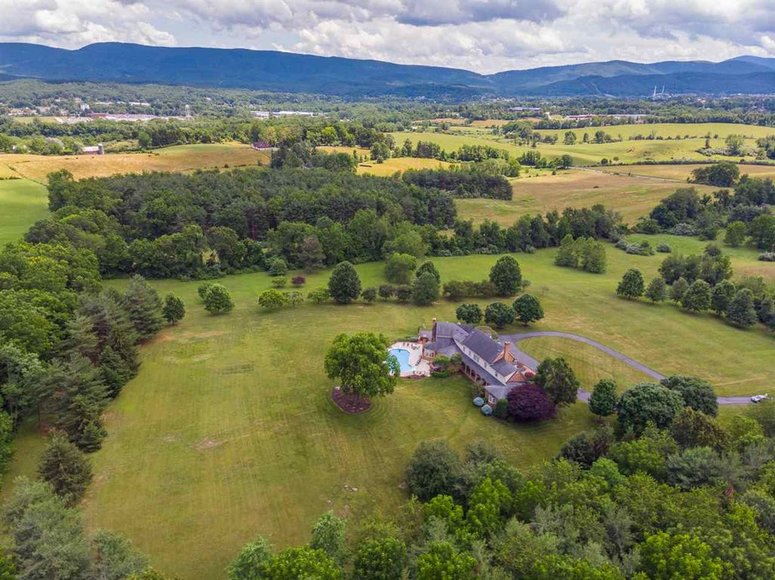 Image for Magnificent 6 BR/5 BA Estate Home on 12.3 +/- Acres in Augusta County, VA
