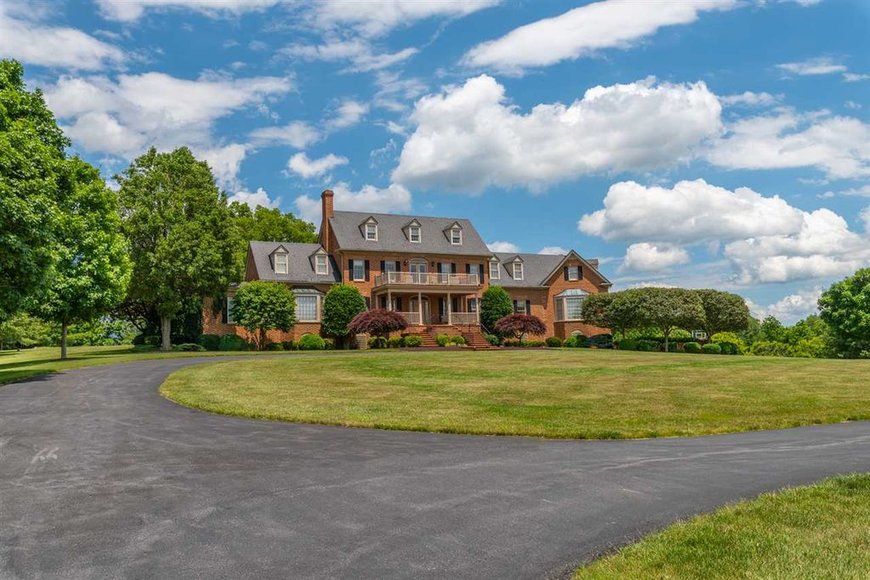 Image for Magnificent 6 BR/5 BA Estate Home on 12.3 +/- Acres in Augusta County, VA