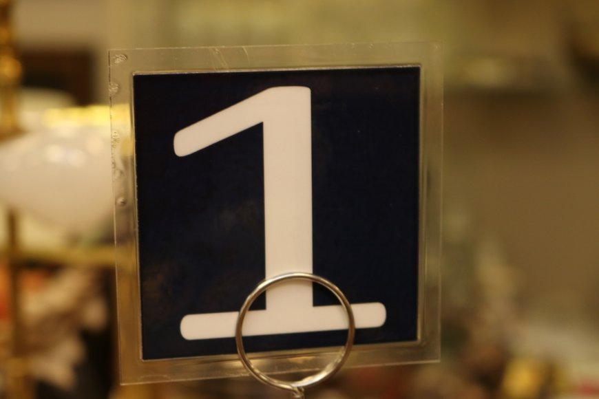 Image for Gallery Auction with Dolls | January 30, 2020 at 9:00 AM