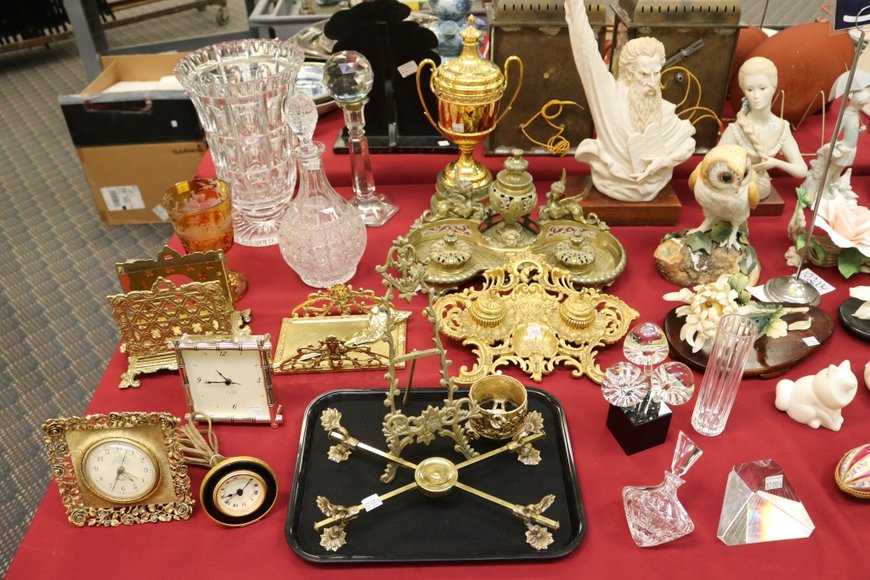 Image for Gallery Auction with Dolls | January 30, 2020 at 9:00 AM