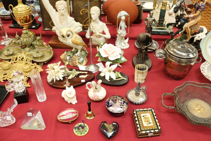 Image for Gallery Auction with Dolls | January 30, 2020 at 9:00 AM