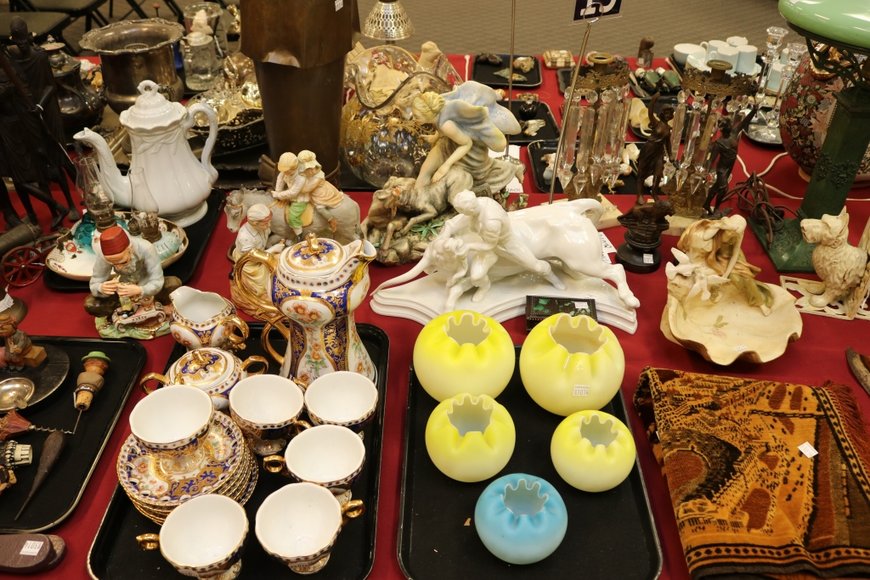 Image for Gallery Auction with Dolls | January 30, 2020 at 9:00 AM