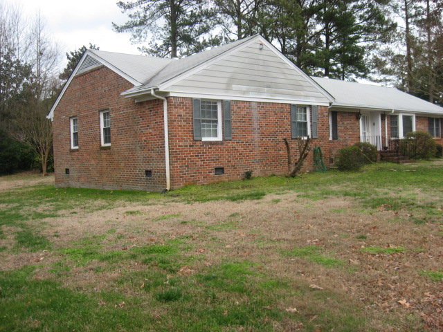 Image for Estate Auction - 3221 Pineridge Drive - Click Here for Details