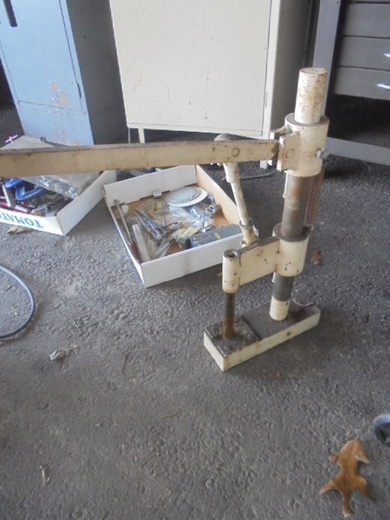 Image for 2-ESTATE AUCTIONS (Deceased & Living)