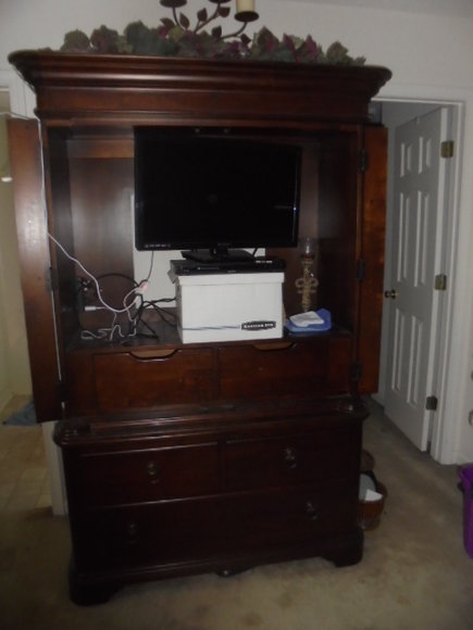 Image for 2-ESTATE AUCTIONS (Deceased & Living)