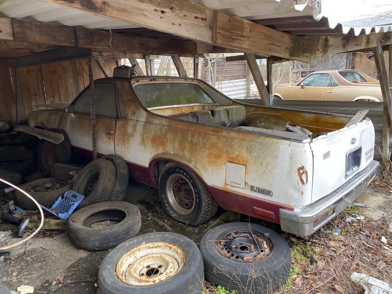 Image for Rainbow Hill Absolute Real Estate & Personal Property Auction