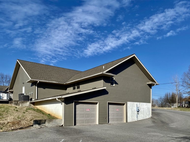 Image for Cadiz Florist Absolute Auction