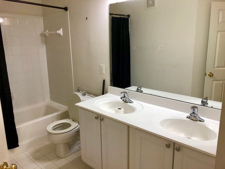 Image for 3 BR/2.5 BA Townhome Style Condo in Kirkpatrick Farms--Loudoun County, VA   ONLINE ONLY BIDDING!!