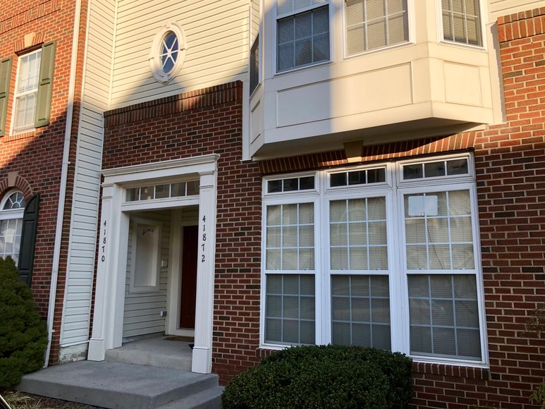 Image for 3 BR/2.5 BA Townhome Style Condo in Kirkpatrick Farms--Loudoun County, VA   ONLINE ONLY BIDDING!!