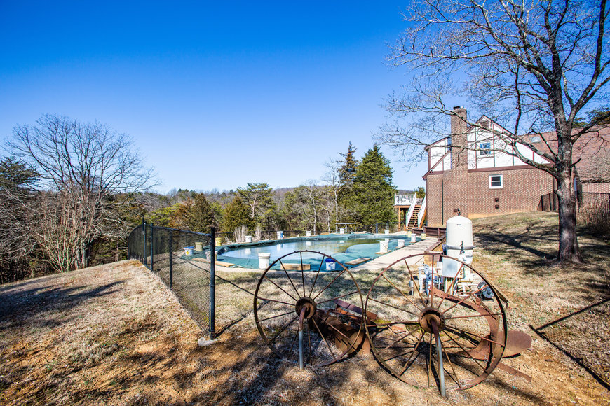 Image for Immaculate 4 BR/3.5 BA Home w/Large Shop & Pond on 10 +/- Acres--Fauquier County, VA   ONLINE ONLY BIDDING!!