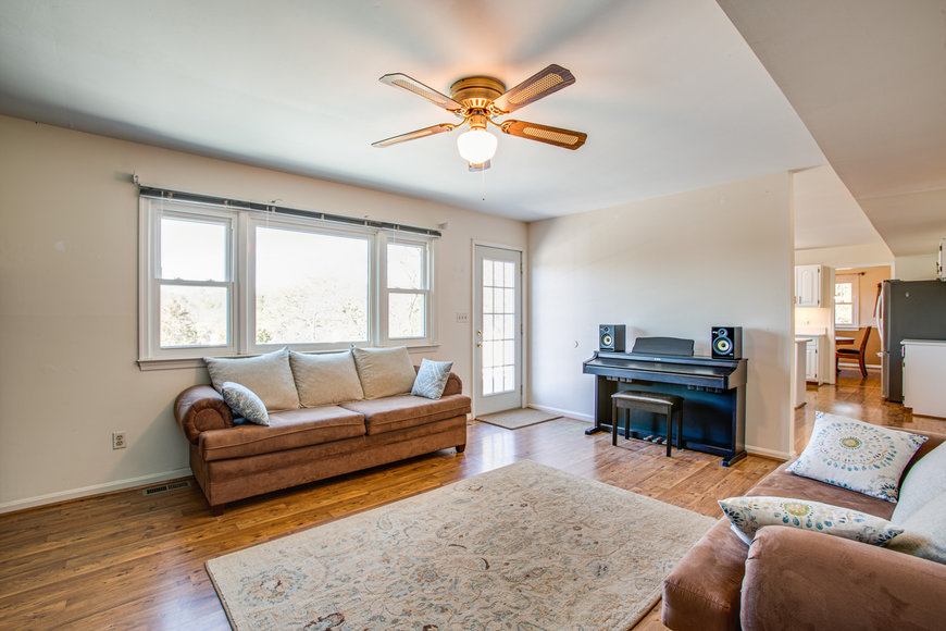 Image for Immaculate 4 BR/3.5 BA Home w/Large Shop & Pond on 10 +/- Acres--Fauquier County, VA   ONLINE ONLY BIDDING!!