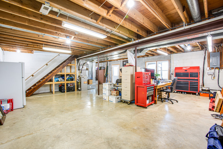 Image for Immaculate 4 BR/3.5 BA Home w/Large Shop & Pond on 10 +/- Acres--Fauquier County, VA   ONLINE ONLY BIDDING!!