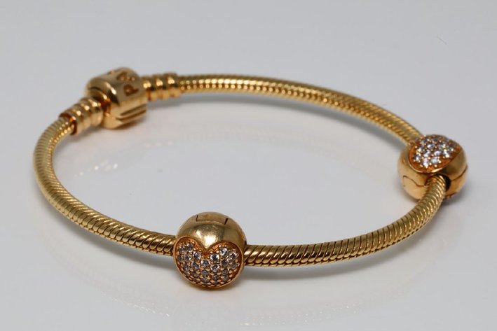 Image for Royal Artifacts,Fine Jewelry & Timepieces