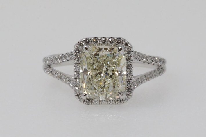 Image for Royal Artifacts,Fine Jewelry & Timepieces