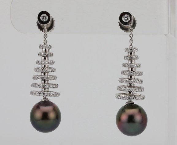 Image for Royal Artifacts of Vietnam & Fine Jewelry