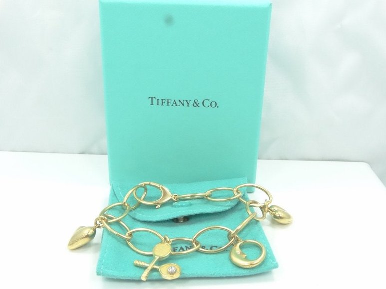 Image for Fine Jewelry, Handbags, & Antiques Auction