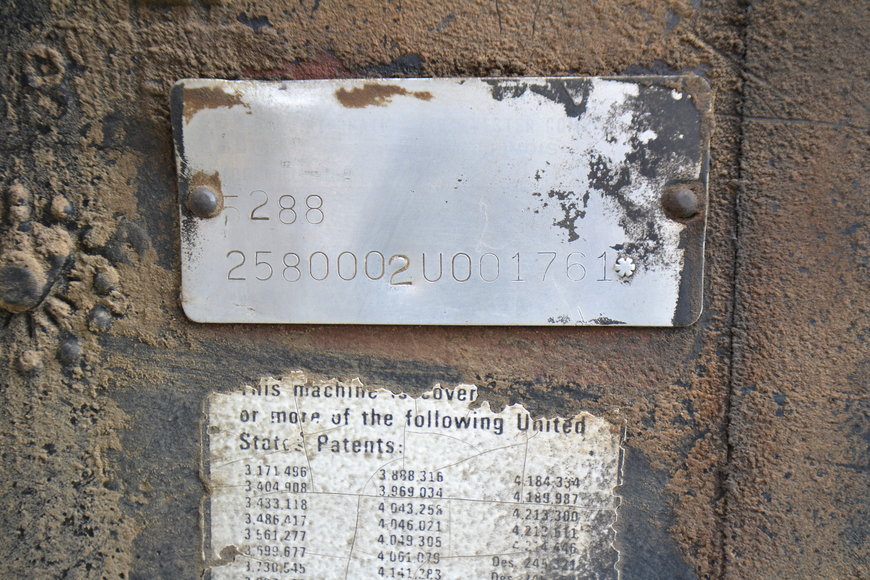 Image for International Tractor 5288, International 1020 platform