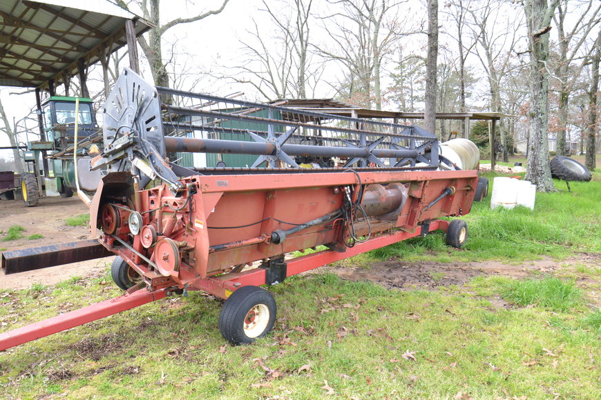 Image for International Tractor 5288, International 1020 platform