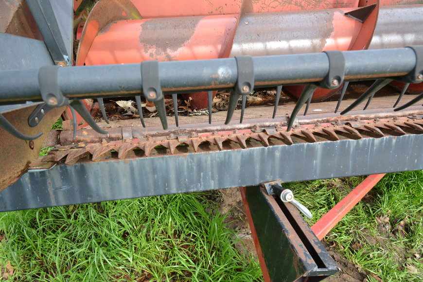 Image for International Tractor 5288, International 1020 platform