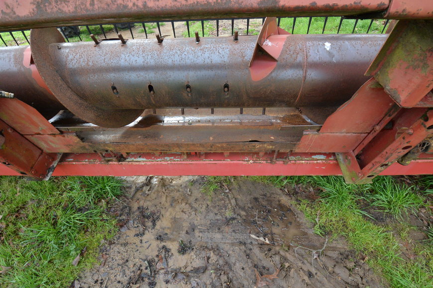 Image for International Tractor 5288, International 1020 platform