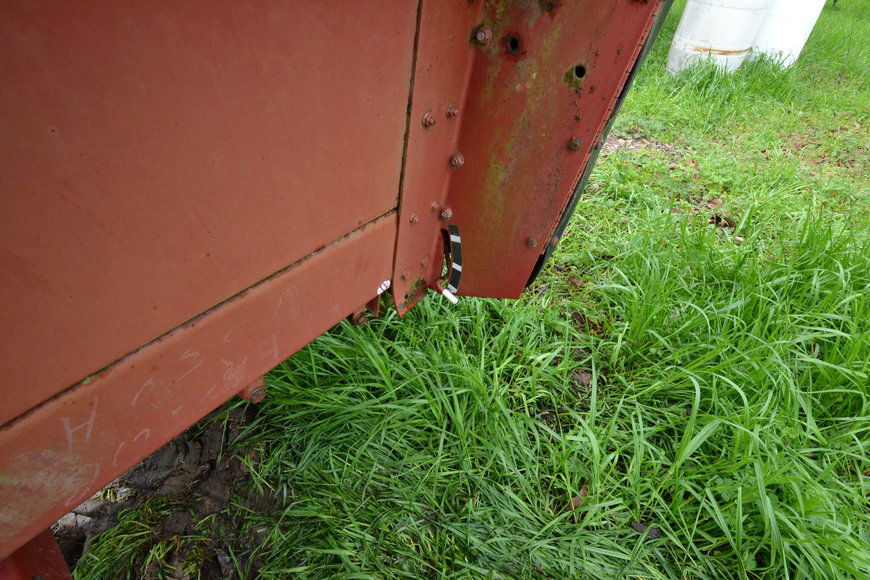 Image for International Tractor 5288, International 1020 platform