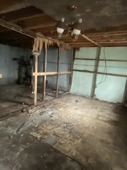 Image for 3 BR/1 BA Brick Ranch Style Home on 1/2 Acre Corner Lot in Madison County, VA--SELLS to the HIGHEST BIDDER!!  ONLINE ONLY BIDDING!!