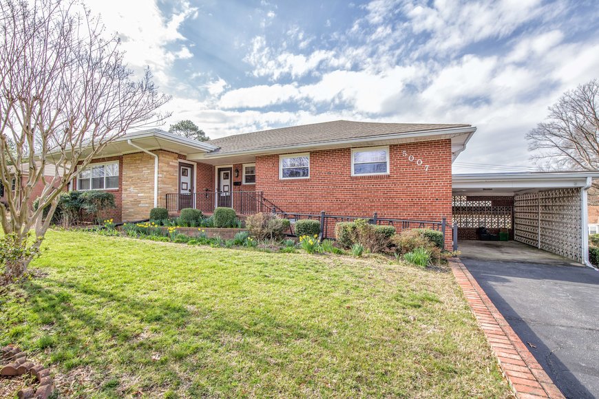 Accelerated Sale 5007 Monument Ave., Richmond, VA 23230 3 BR/2 BA Brick Rancher Partial