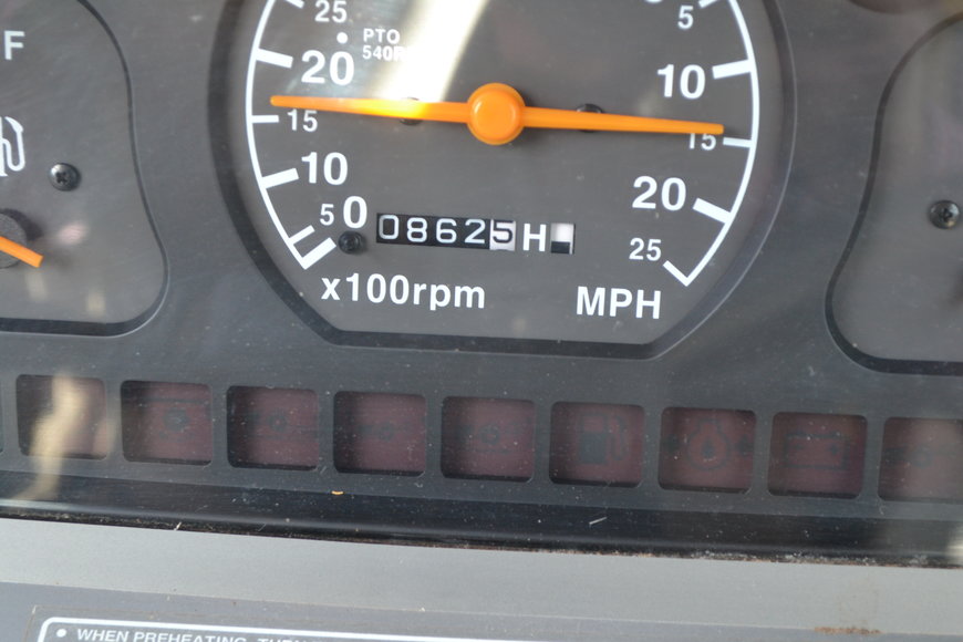 Image for 7010 Mahindra Tractor