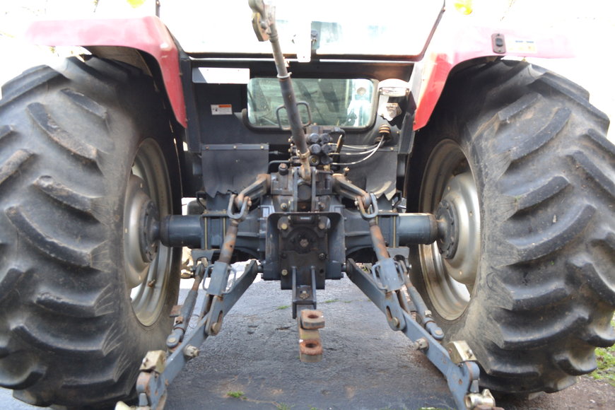 Image for 7010 Mahindra Tractor
