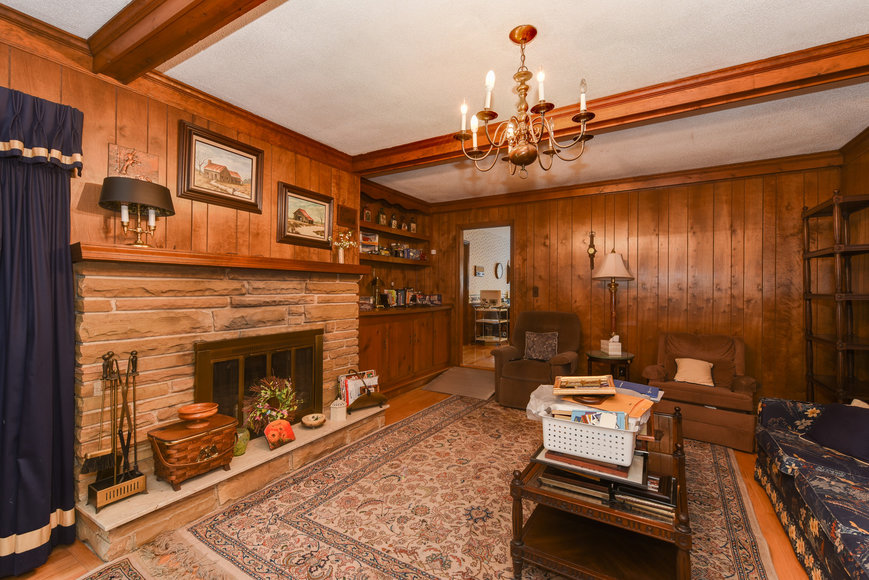 Image for Estate Auction - 3221 Pineridge Drive - Click Here for Details