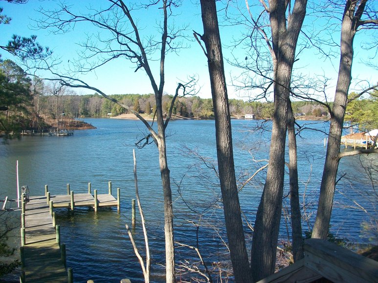 REAL ESTATE AUCTION 4 Waterfront Tracts (Callao, VA)