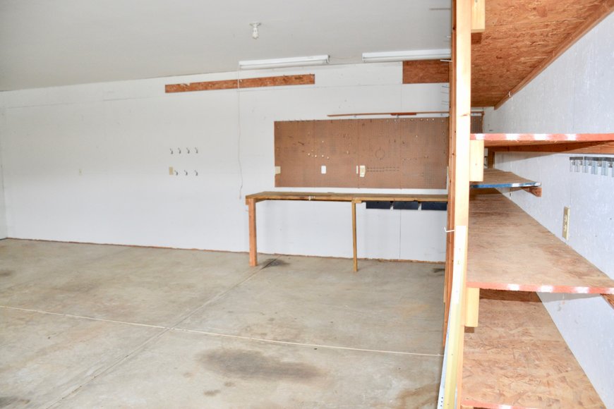 Image for Immaculate 3 BR/2 BA Home on .97 +/- Acre Lot in The Bluewater Lake Anna Development--ONLINE ONLY BIDDING!!