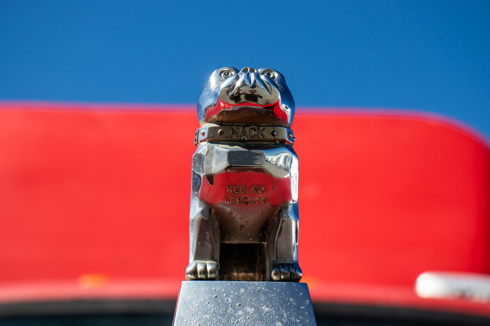 Image for Mack Sale - 14 Mack Trucks For Auction