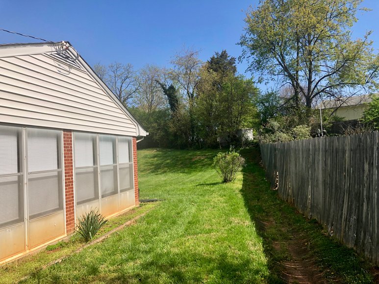 Image for 2 BR/1 BA Brick Home Located Only Minutes from Liberty University & University of Lynchburg--ONLINE ONLY BIDDING!!