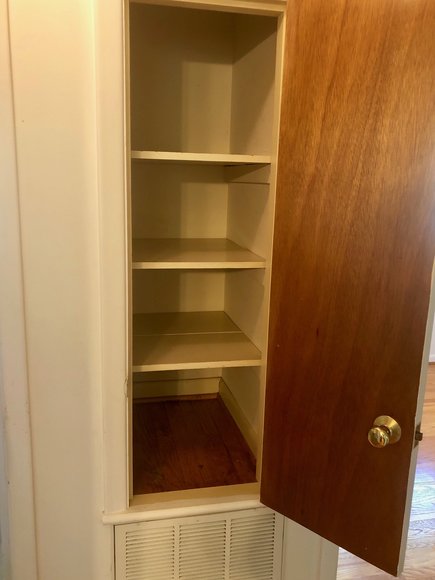 Image for 2 BR/1 BA Brick Home Located Only Minutes from Liberty University & University of Lynchburg--ONLINE ONLY BIDDING!!