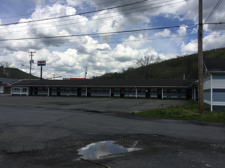 Image for SOLD $13,475 Former Rainelle Motor Lodge