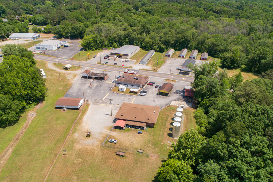 Image for Operational Convenience Store, Laundromat, Car Wash, Storage Units & Office Building on 8+ Acres--SELLING to the HIGHEST BIDDER!!