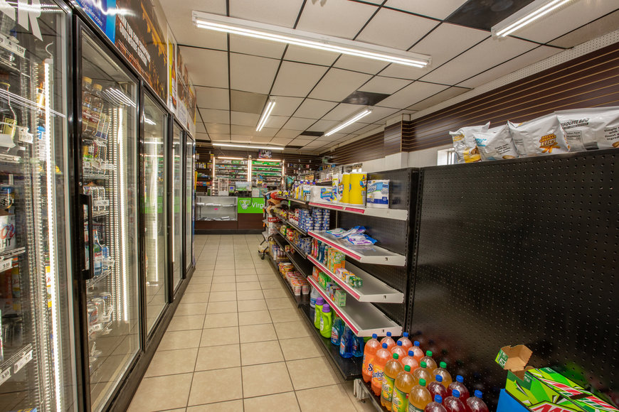 Image for Operational Convenience Store, Laundromat, Car Wash, Storage Units & Office Building on 8+ Acres--SELLING to the HIGHEST BIDDER!!