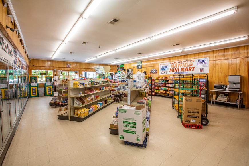 Image for Operational Convenience Store w/Fuel Island on 1.23 +/- Acres--SELLING to the HIGHEST BIDDER!!