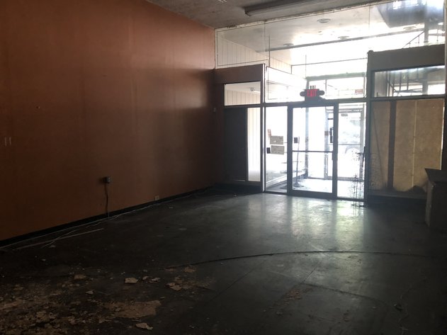 Image for Commercial Real Estate Auction - Three Story Mixed-Use Building - First Floor Commercial - Second & Third Floor Apartments - Enterprise Zone - Possible Federal & State Tax Credits - 109 E Broad St, Richmond VA 23219