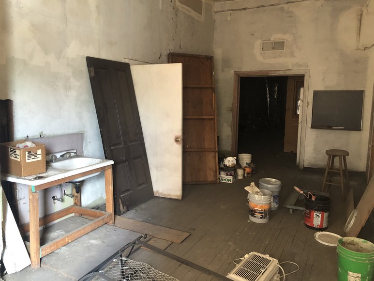 Image for Commercial Real Estate Auction - Three Story Mixed-Use Building - First Floor Commercial - Second & Third Floor Apartments - Enterprise Zone - Possible Federal & State Tax Credits - 109 E Broad St, Richmond VA 23219