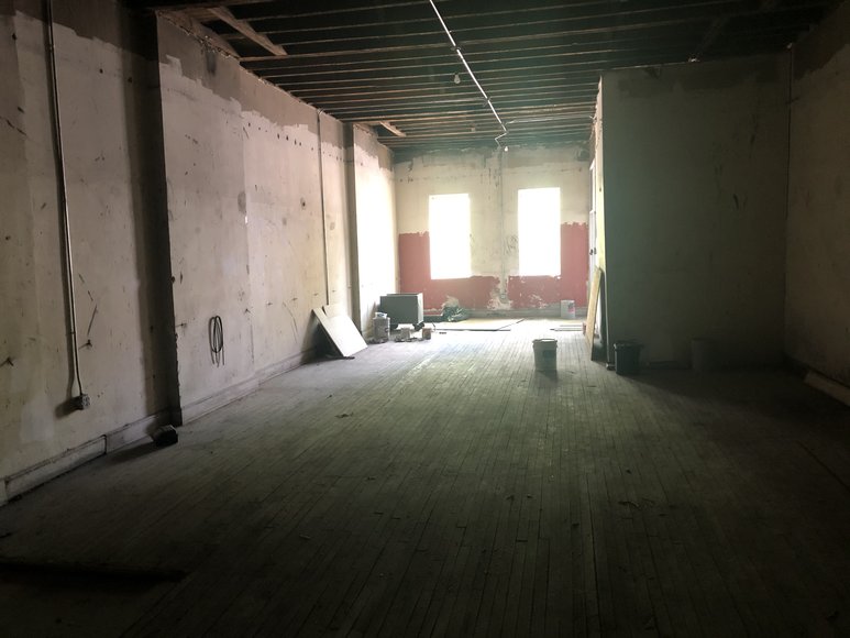 Image for Commercial Real Estate Auction - Three Story Mixed-Use Building - First Floor Commercial - Second & Third Floor Apartments - Enterprise Zone - Possible Federal & State Tax Credits - 109 E Broad St, Richmond VA 23219