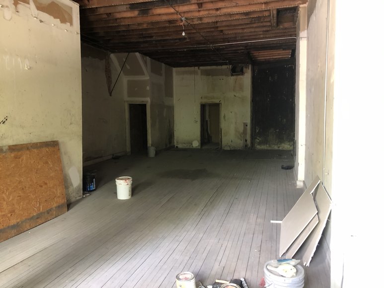 Image for Commercial Real Estate Auction - Three Story Mixed-Use Building - First Floor Commercial - Second & Third Floor Apartments - Enterprise Zone - Possible Federal & State Tax Credits - 109 E Broad St, Richmond VA 23219