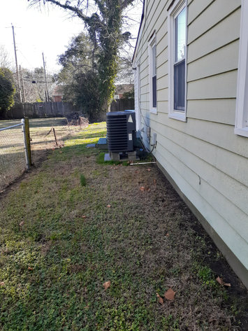 Image for Recently Renovated - New A/C & Heat - Perfect For Rental or Primary Residence - 3 BR / 2 BA Cape Cod House - 848 15th St., Newport News VA 23607