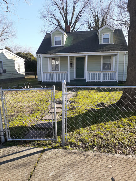 Image for Recently Renovated - New A/C & Heat - Perfect For Rental or Primary Residence - 3 BR / 2 BA Cape Cod House - 848 15th St., Newport News VA 23607