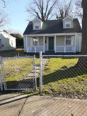 Image for Recently Renovated - New A/C & Heat - Perfect For Rental or Primary Residence - 3 BR / 2 BA Cape Cod House - 848 15th St., Newport News VA 23607