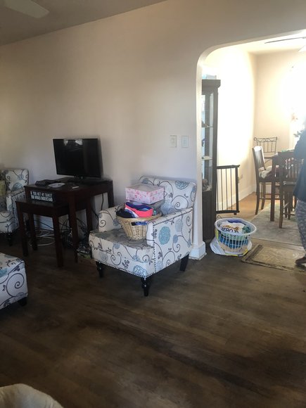 Image for 3 BR / 2 BA Bungalow Style House - 2nd Floor Studio Apartment - Atlee School District - Large Corner Lot - 7319 Barnette Ave., Mechanicsville VA 23111