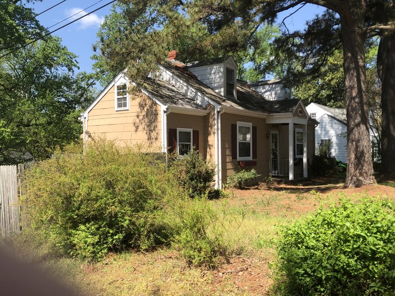 Image for 3 BR / 2 BA Bungalow Style House - 2nd Floor Studio Apartment - Atlee School District - Large Corner Lot - 7319 Barnette Ave., Mechanicsville VA 23111